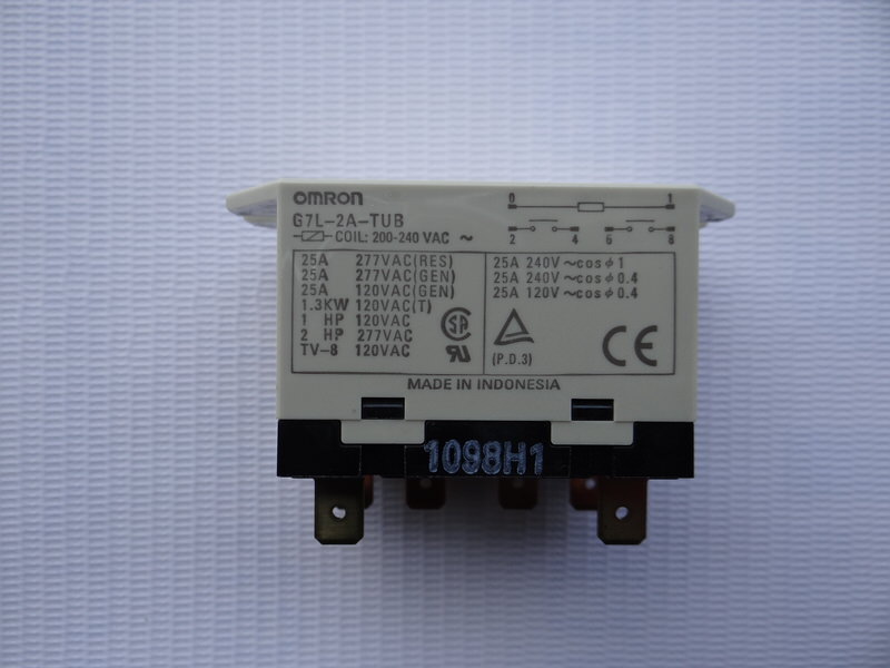 Реле Omron G7L-2A-TUB AC200/240 120000061078